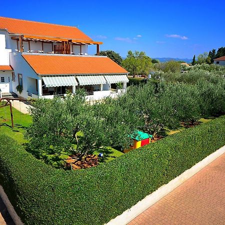 Apartments Belegrata Biograd Na Moru Exterior photo