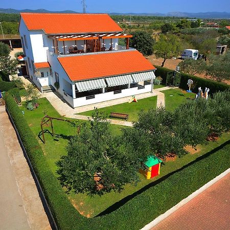Apartments Belegrata Biograd Na Moru Exterior photo