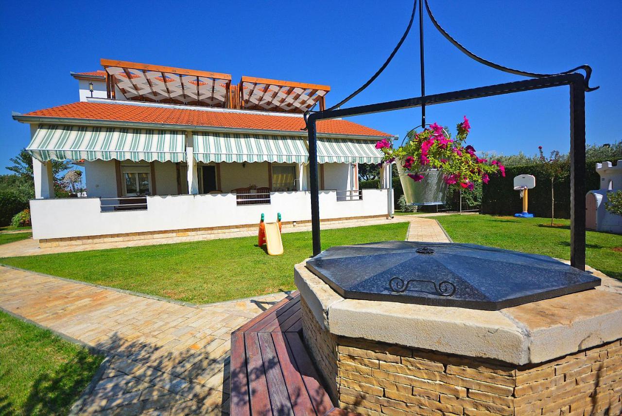 Apartments Belegrata Biograd Na Moru Exterior photo