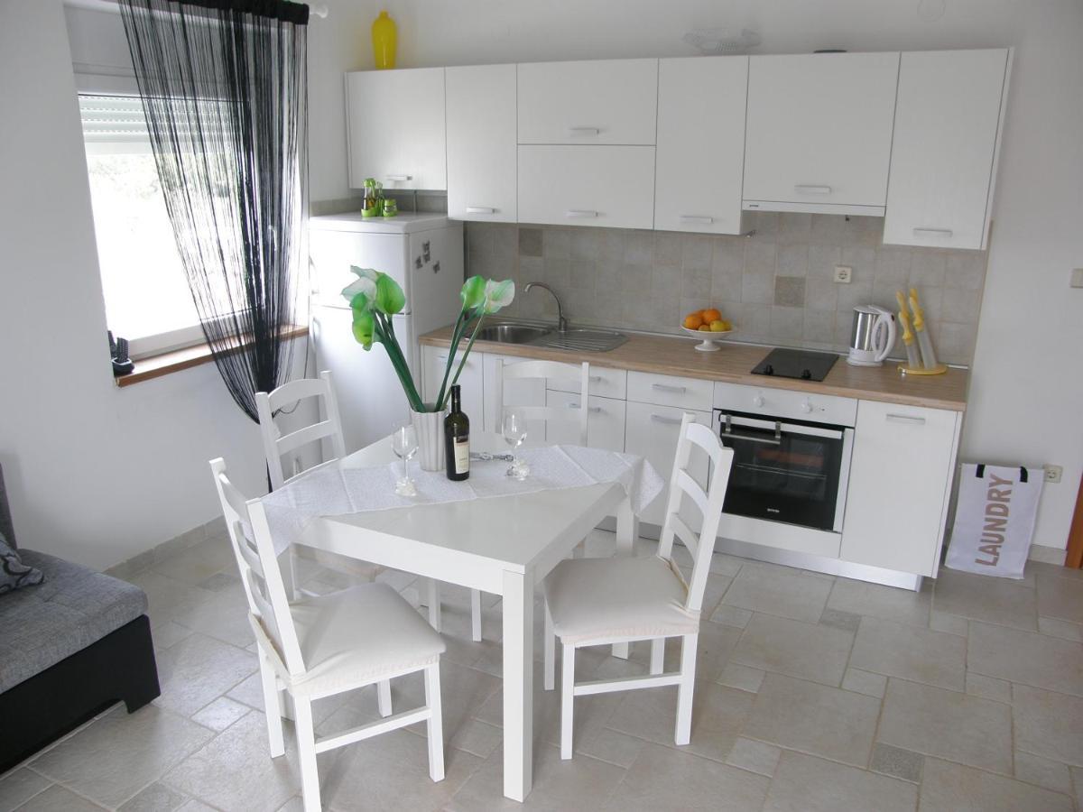 Apartments Belegrata Biograd Na Moru Exterior photo