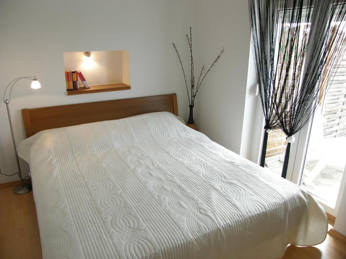 Apartments Belegrata Biograd Na Moru Exterior photo